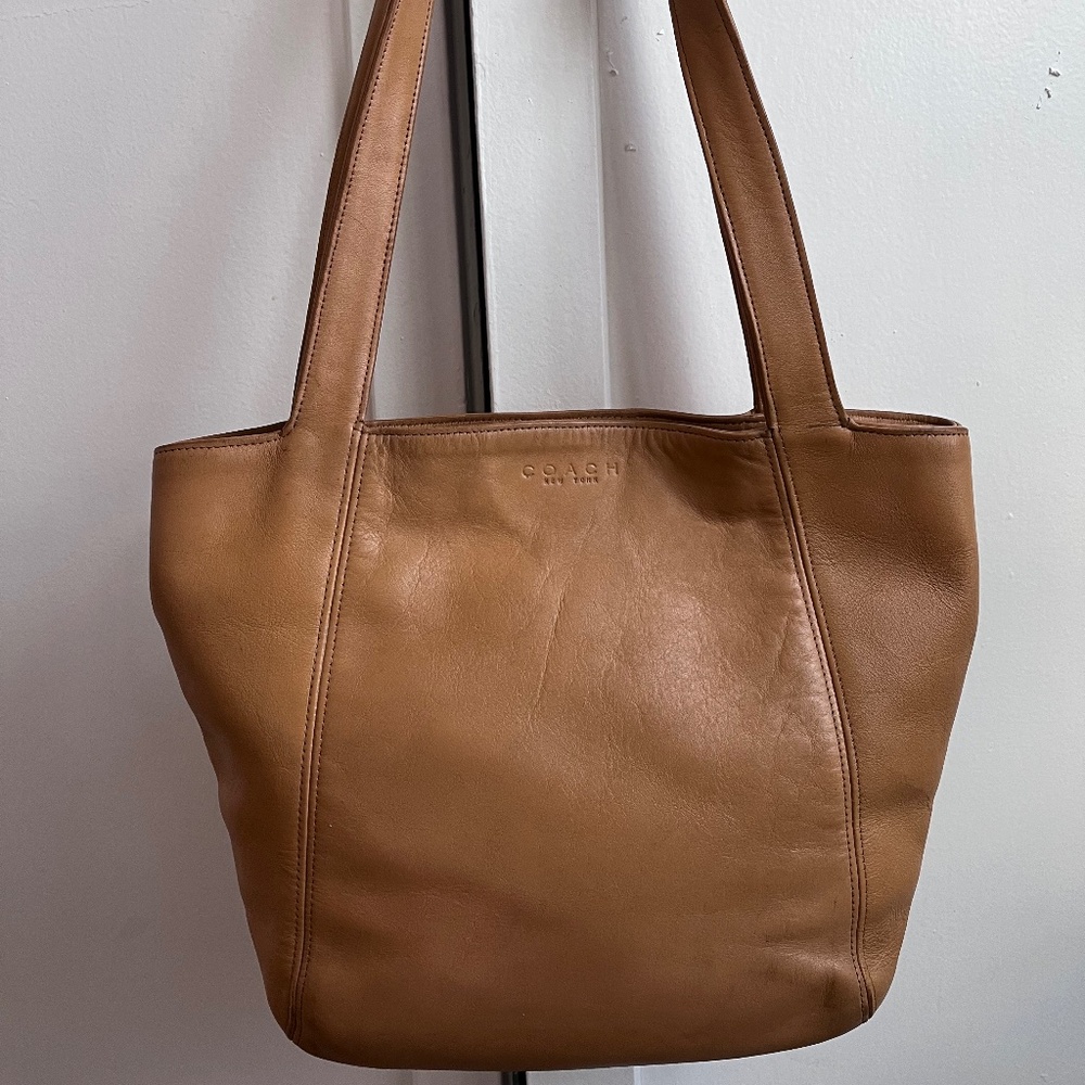 Vintage Coach Camel Lexington 4181